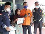 pastikan-bst-tepat-sasaran-tksk-bojonggede-bogor-sambangi-rumah-warga.jpg