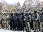 pasukan-chechnya-terlihat-di-grozny-pada-awal-invasi.jpg