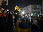 pasukan-rusia-mundur-dari-kherson-rakyat-ukraina-bersorak_20221112_084931.jpg