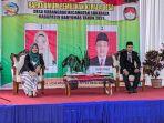 pasutri-di-banyumas-ikut-pilkades.jpg