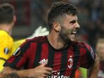patrick-cutrone-gooolll_20170930_044822.jpg