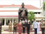 patung-bung-karno-lemhannas-nih3.jpg