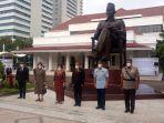 patung-bung-karno-lemhannas-nih4.jpg