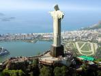 patung-kristus-sang-penebus-di-rio-de-janeiro-brazil_2_20150811_074625.jpg
