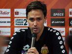 paul-munster-dalam-konferensi-pers-pasca-laga-kontra-arema-fc.jpg