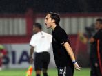 paul-munster-pimpin-bhayangkara-fc-lawan-persija-jakarta_20200315_020444.jpg