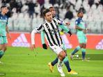 paulo-dybala-merayakan-setelah-membuka-skor-selama-pertandingan-sepak.jpg