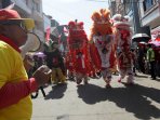 pawai-cap-go-meh-di-makassar_20150309_104224.jpg