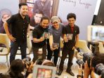 payung-teduh-launching-album-ruang-tunggu_20171219_205848.jpg