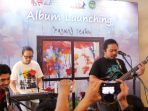 payung-teduh-launching-album-ruang-tunggu_20171219_213019.jpg