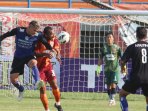 pbfc-kalahkan-arema_20160303_223720.jpg