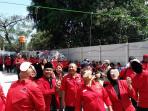 pdip-lomba-makan-kerupuk_20160817_121857.jpg