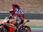pebalap-repsol-honda-team-asal-spanyol-marc-marquez.jpg