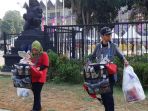pedagang-asongan-di-asian-games-2018_20180831_104300.jpg