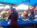 pedagang-ikan_20160426_125200.jpg