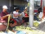 pedagang-ketupat_20160705_083514.jpg