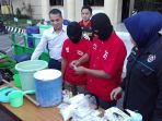 pedagang-legen-oplosan_20170618_175719.jpg