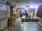 pedagang-pasar-tanah-abang-mulai-kembali-menggelar-dagangannya_20230426_214426.jpg