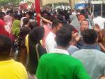 pedagang-plaza-sukaramai_20151211_110016.jpg