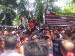 pedagang-sutomo_20160418_133056.jpg