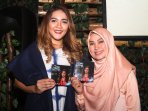 pedangdut-dewi-gilang-luncurkan-single-tak-mudah_20160201_141149.jpg