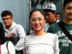 pedangdut-dewi-perssik-_1.jpg
