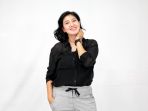 pedangdut-erie-suzan-sambangi-tribunnews_20200918_231436.jpg