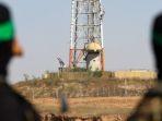 pejuang-al-qassam-memantau-pos-pengawasan-pendudukan-israel-6524.jpg