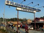 pelabuhan-penyeberangan-ajibata-di-sumatera-utara_1.jpg