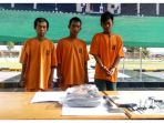 pelaku-curat-a-kiri-dan-f-tengah-di-ponpes-dar-al-tauhid_20180928_235537.jpg