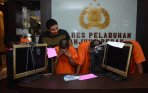 pelaku-judi-online-berhasil-dibekuk-polres-perak_20141129_181450.jpg