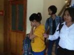pelaku-pembunuhan-bayi-berusia-2-tahun-digelandang-polisi_1.jpg