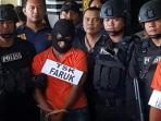 pelaku-pembunuhan-di-jalan-antasari-banjarmasin_20160303_171753.jpg