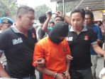 pelaku-pembunuhan-sopir-taksi-online-denny-ariessandi_20170326_181318.jpg