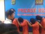 pelaku-pengeroyokan_20170829_180416.jpg