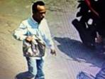 pelaku-perampokan-membawa-tas_20150820_161721.jpg