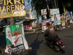 pelanggaran-pemasangan-alat-peraga-kampanye_20231218_193044.jpg