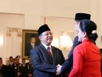 pelantikan-enam-menteri-baru_20150812_203006.jpg