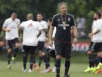 pelatih-ac-milan-sinisa-mihajlovic_20150723_014927.jpg