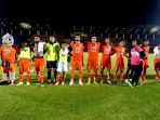 pelatih-dan-oficial-serta-pemain-borneo-fc-kecewa_20191212_133242.jpg