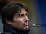 pelatih-inter-milan-antonio-conte-menghadiri-pertandingan-sepak-bola-serie-a-italia-lawan-sampdoria.jpg