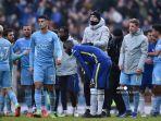 pelatih-kepala-chelsea-asal-jerman-thomas-tuchel-tengah-kanan-berdiri-bersama-antonio-rudiger.jpg