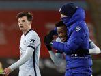 pelatih-kepala-chelsea-jerman-thomas-tuchel-kanan-memeluk-callum-hudson-odoi.jpg