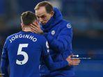 pelatih-kepala-chelsea-thomas-tuchel-kanan-mengucapkan-selamat-kepada-jorginho.jpg