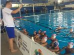 pelatih-kepala-timnas-polo-air-putri-indonesia-zoran-kontic_20180814_190601.jpg