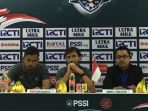 pelatih-kepala-timnas-u-23-luis-milla-tengah_20180428_044546.jpg