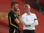 pelatih-manchester-united-ole-gunnar-solskjaer-bersama-asistennya-michael-carrick.jpg