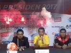 pelatih-mitra-kukar-jafri-sastra_20170225_204900.jpg
