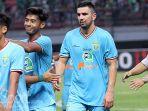 pelatih-persela-lamongan-aji-santoso.jpg