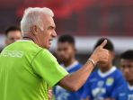 pelatih-persib-bandung-mario-gomez_20180625_155406.jpg